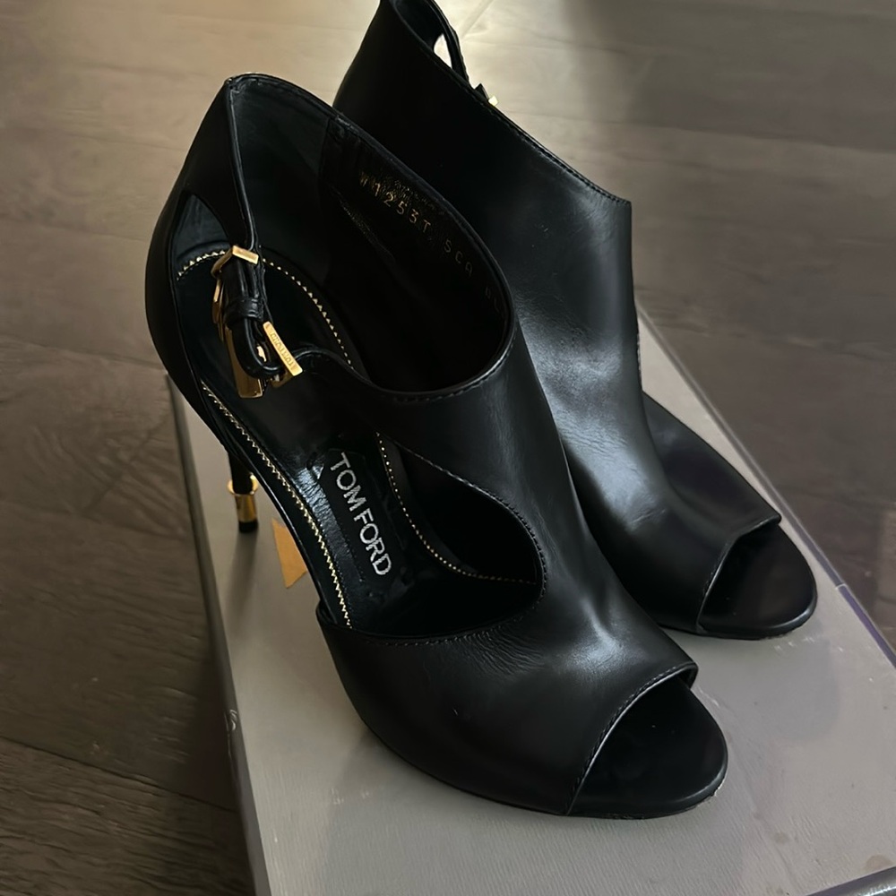 Tom Ford Black Sandals Size 37